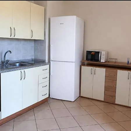Casa Raya بيت للعطل سان تيودورو